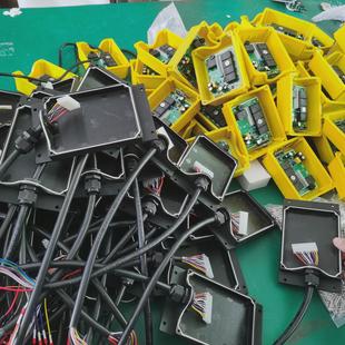 汽车尾板遥控器上升下降上翻下翻货车尾板遥控器开关工业控制器