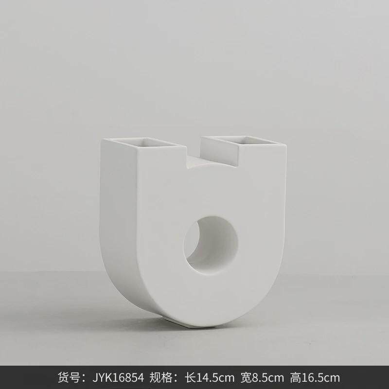 博西家居抽象电视柜艺术品酒柜创意书房书架样板房软装饰品摆件