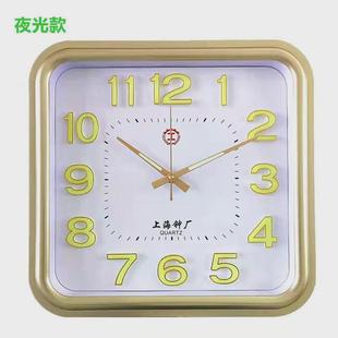 石英 x1aw钟表方形夜光挂钟卧室客厅静音挂表立体大数字3d时尚