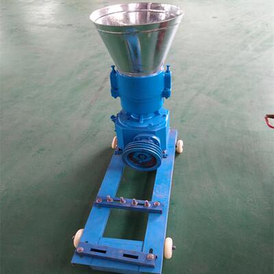 猪出料饲料颗粒机器青草秸秆挤压造粒机干进干出牛羊均匀制粒机