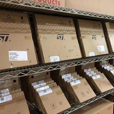 热销TDA7293V封装ZIP-15丝印TDA7293100W大功率功放音频放大器芯