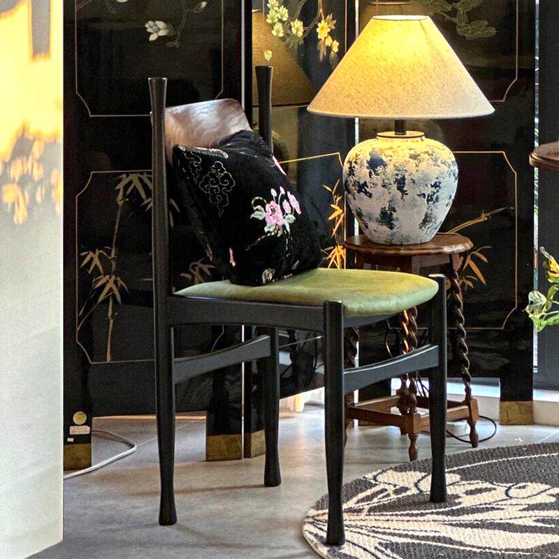 中复古风实木绿色餐桌椅法式轻奢咖啡店化梳妆新中式设计冲冠凳子