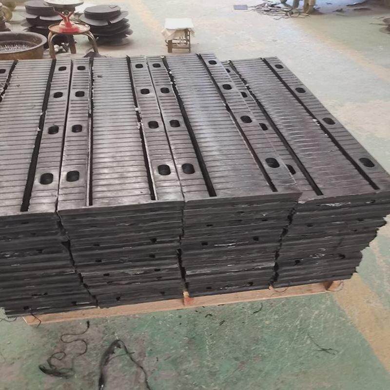 梁橡胶桥梁伸缩缝厂定做公路桥梁模数式异型钢桥板式橡胶板伸缩缝