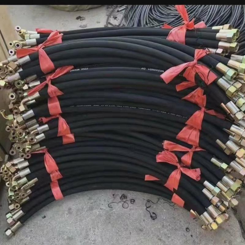 高压胶管液压油管高压钢丝编织胶管石油钻探油胶管蒸汽胶管