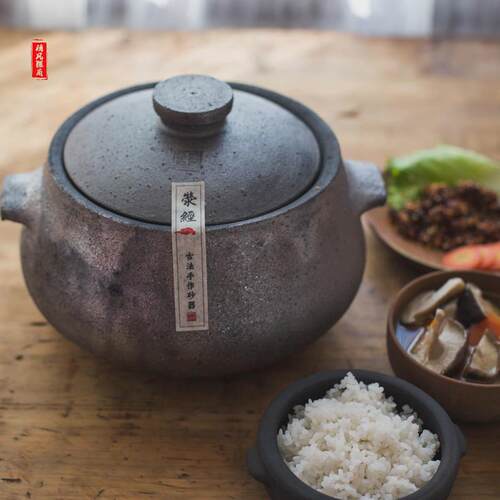 四川雅安荥经窑黑砂锅朱氏砂器土老式砂锅炖锅煲汤熬粥无釉砂锅。