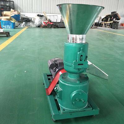 猪牛羊饲料颗粒机器青草秸秆挤压造粒机干进均匀出料干出制粒机