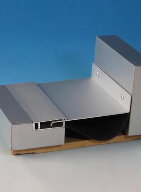 外墙装置厂家供应建筑变形缝铝合金盖板型sem合金变形缝伸缩缝