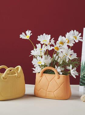 北欧ins莫兰迪创意陶瓷手提包花瓶简约水培花器清新少女风摆件