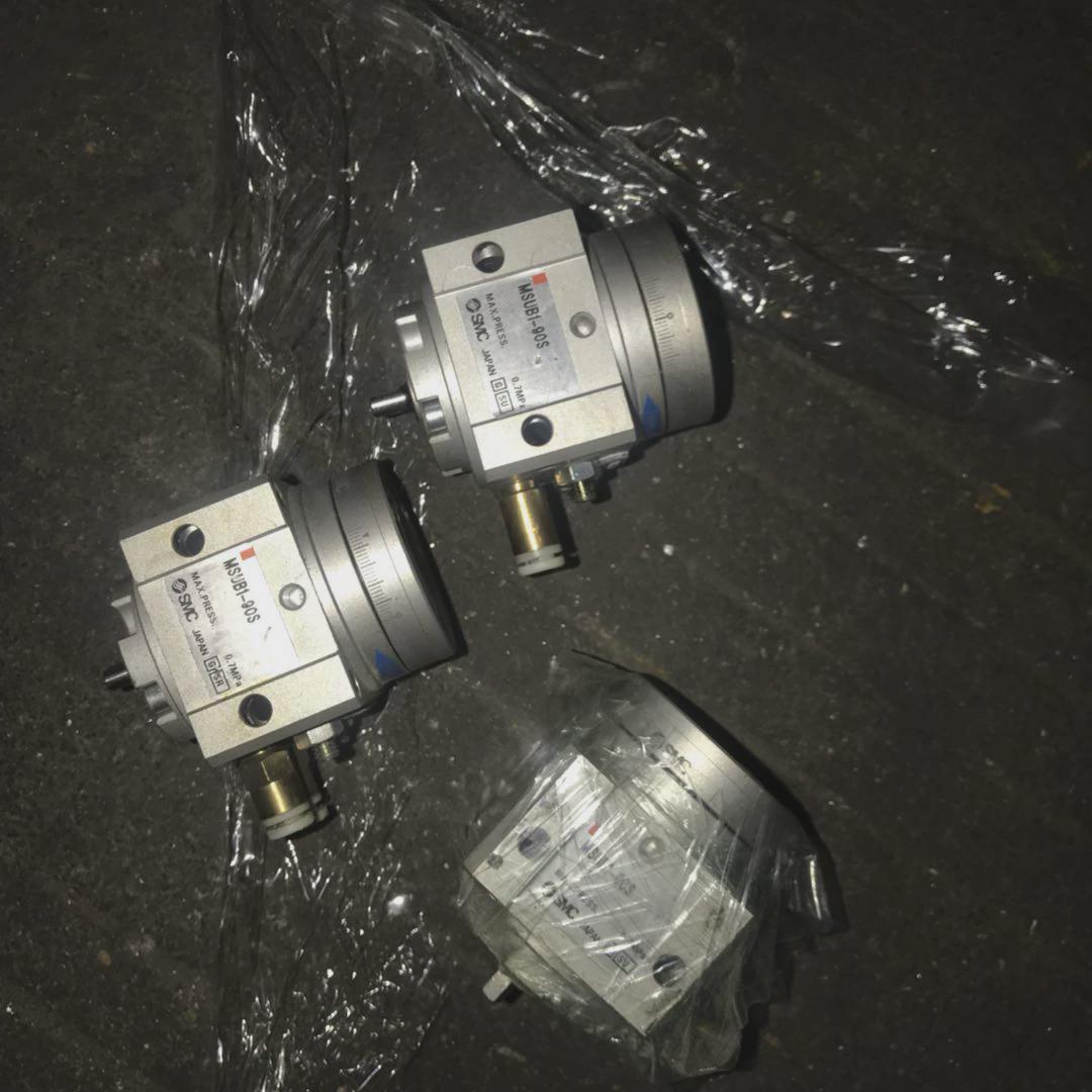 议价原装二手SMC摆动高精度旋转气缸MSUB1-90S成色新质量保证测试