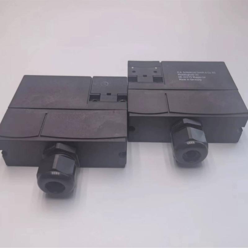 azm170sk-02/01zrk-219724vac/dc安全门安全锁安全门开关电磁