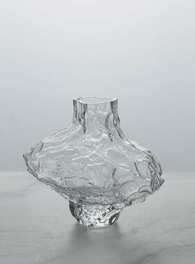 现代北欧轻奢新中式玻璃花瓶褶皱花器摆件家居样板房酒店会所饰品