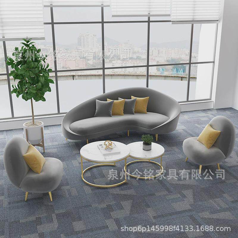 北欧服装店小沙发轻奢组合公司办公休息区双人沙发云朵布艺沙发椅