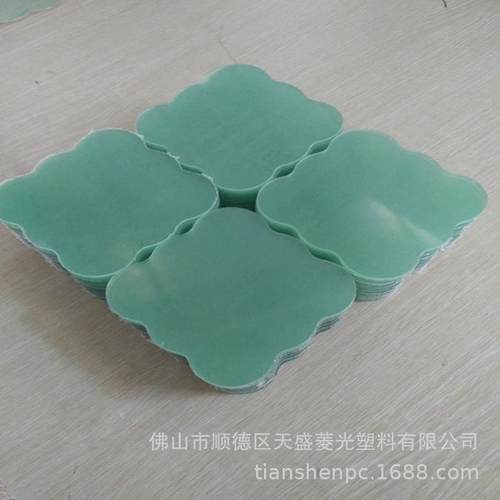 供应优选pc板聚碳酸酯耐力板高透明汽车灯pc板抗uvpc板灯箱pc板