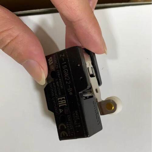 x-10gm2-b全新限位开关行程开关磁内置带吹灭弧的直流开关