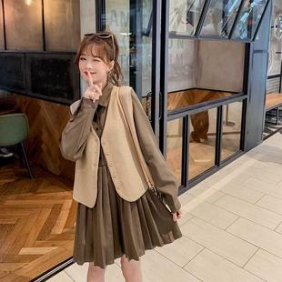 减龄显瘦小个子套装女秋季2023新款百褶衬衫马甲两件套