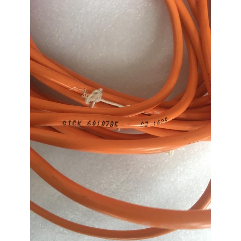 接插线m124芯加屏壁5米dol-1204-g05mac6038621