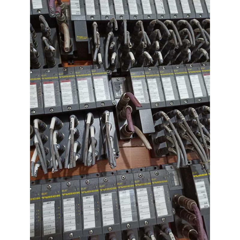 议价二手 BL67-B-1RSM 正品 图尔克底板模块BL67 原装