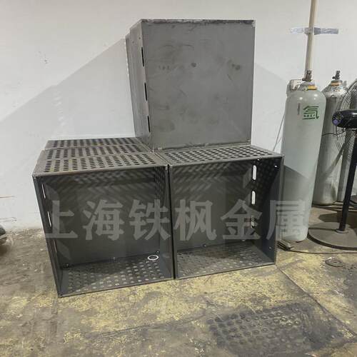 上海钣金电控箱设备机械零件支撑板立柱碳钢方通机架焊接加工