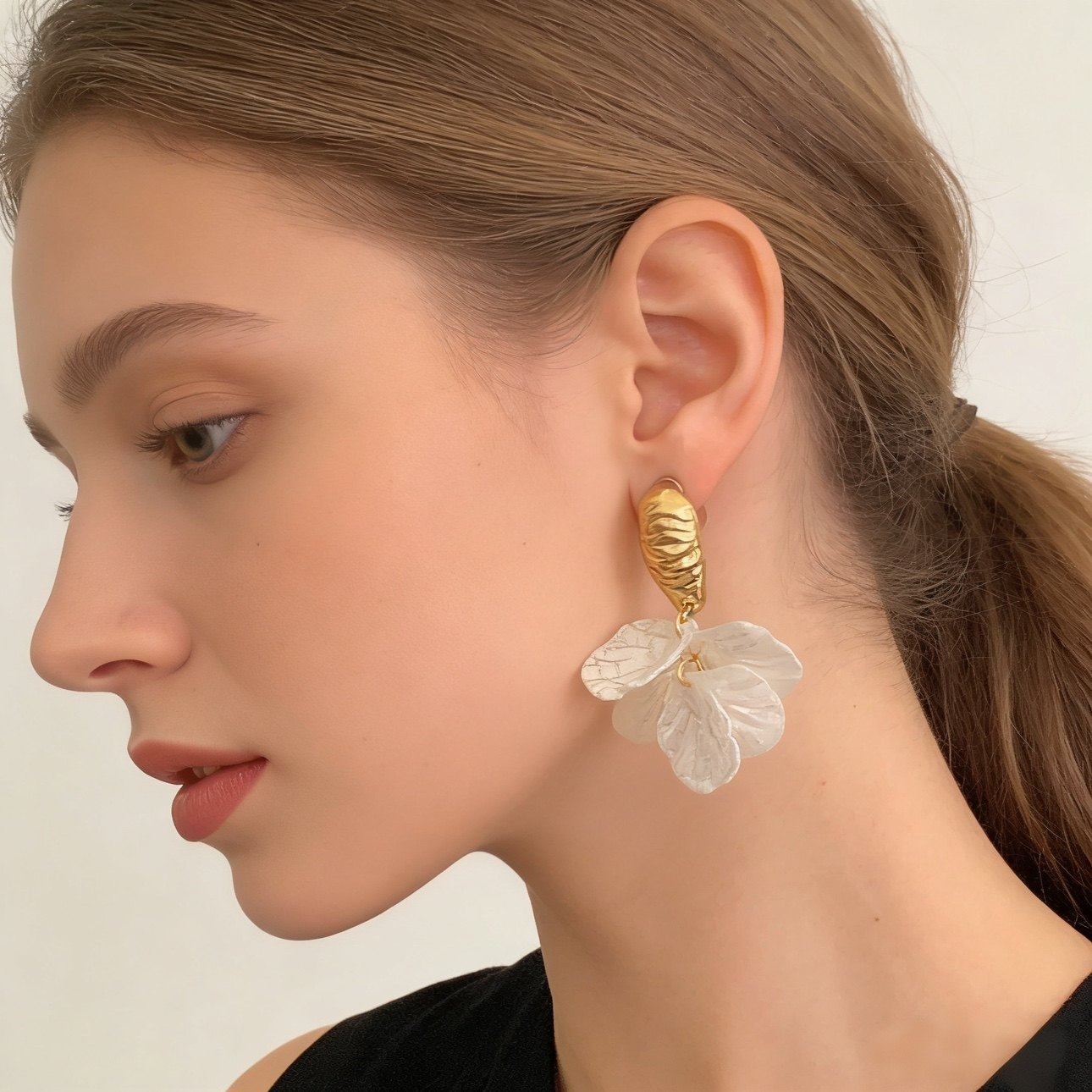 法式耳环超仙贝壳耳饰女花瓣显脸小高级感花朵珍珠气质独特耳钉女,饰品/流行首饰/时尚饰品新,耳环,淘宝优惠券,粉丝福利购,淘宝优惠卷