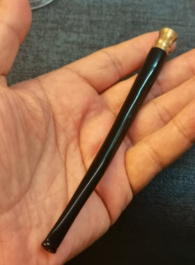 海柳烟嘴:长140，直径10，编号C931。