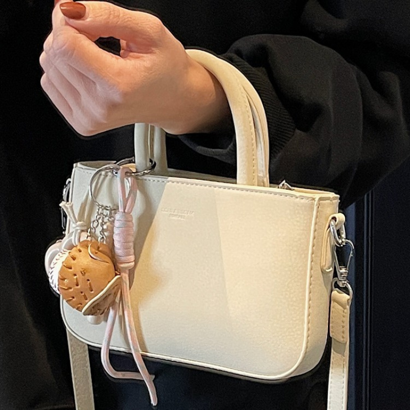 爆款女包新款百搭复古单肩斜挎手