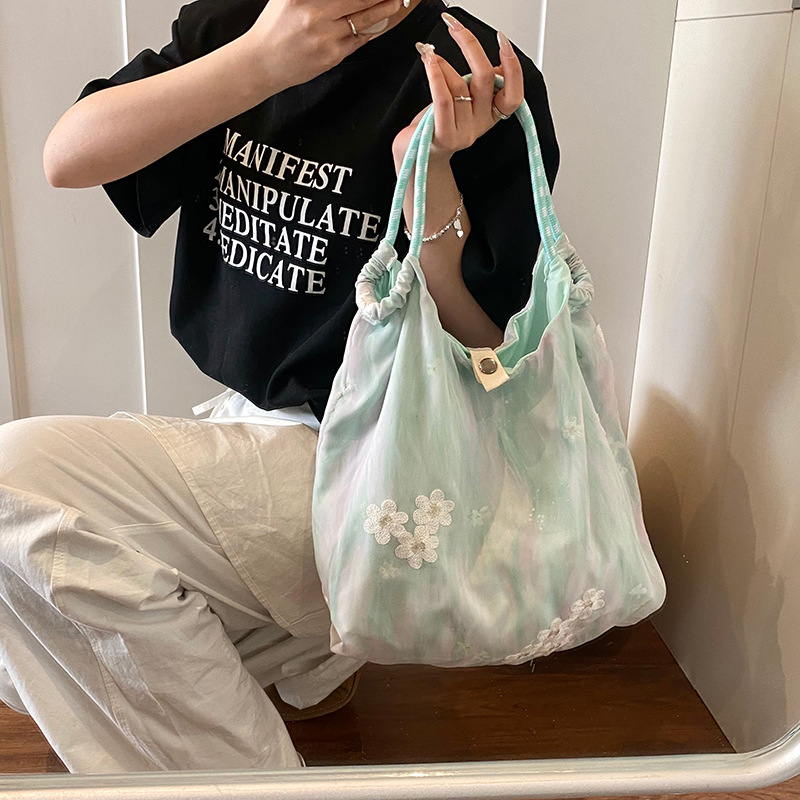 新国风刺绣手提包大容量文艺帆布