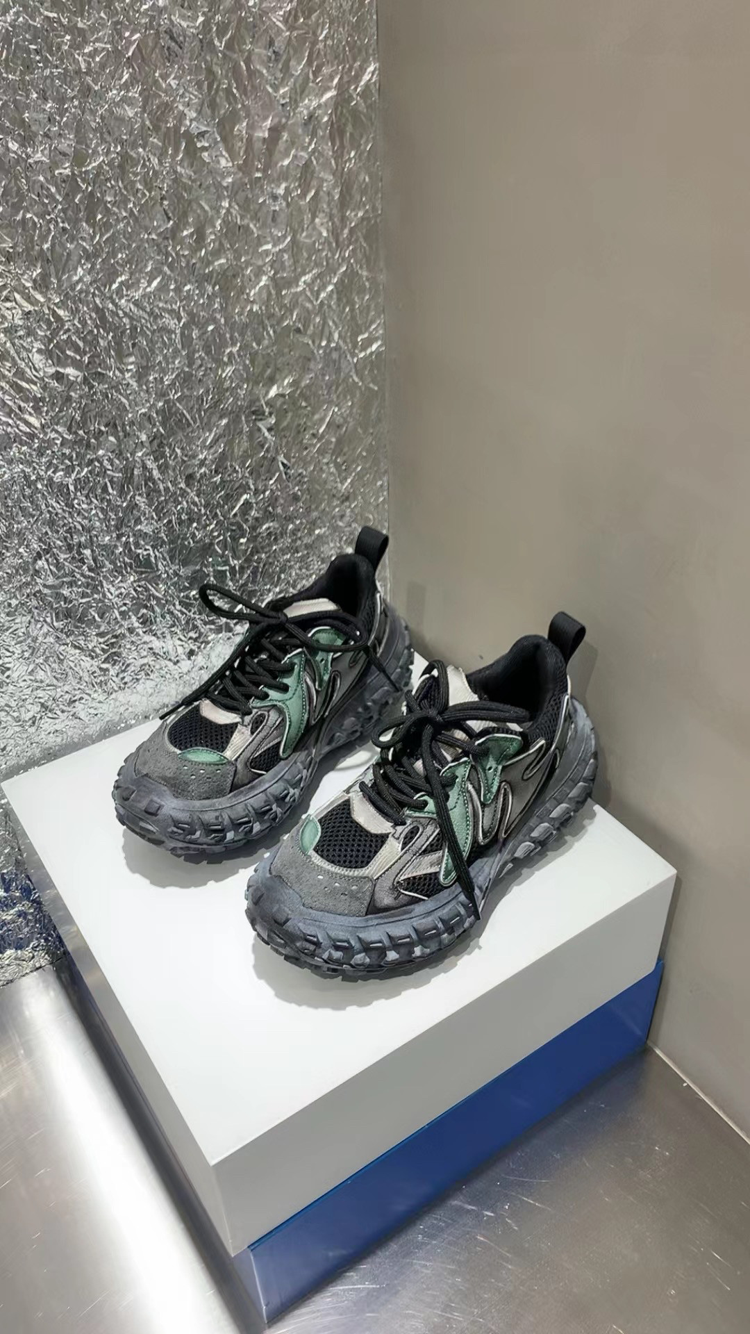 欧阳娜娜同款2025春季新款真皮厚底增高做旧脏脏鞋潮真皮老爹鞋女