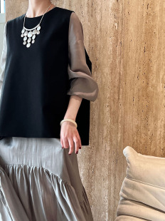 新款 春季 简约时髦精致静奢叠穿上衣马夹 马甲背心女装 后背开叉西装