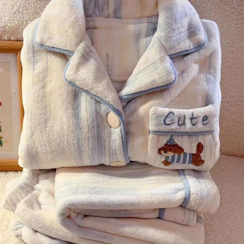 秋冬季女童加厚保暖法兰绒儿童卡通腊肠狗珊瑚绒睡衣中大童家居服