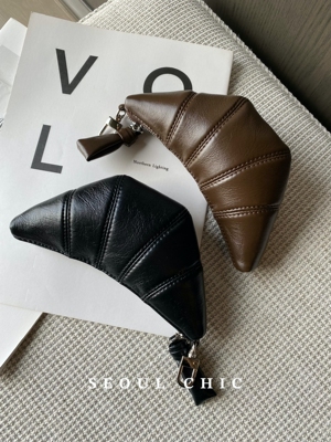 SEOULCHIC  时髦高级感牛角包迷你口红包钥匙包