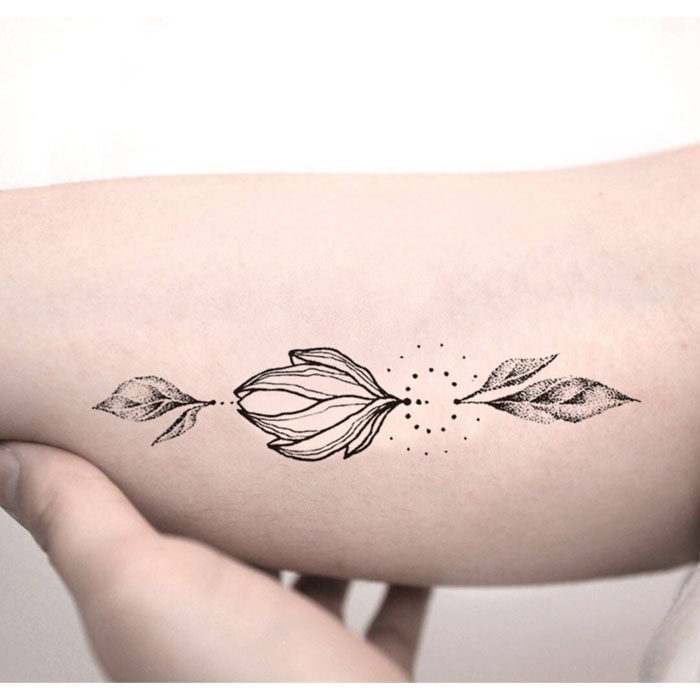 纹身贴原创黑白线条花朵素花卉防水女持久文艺系网红款小清新贴纸