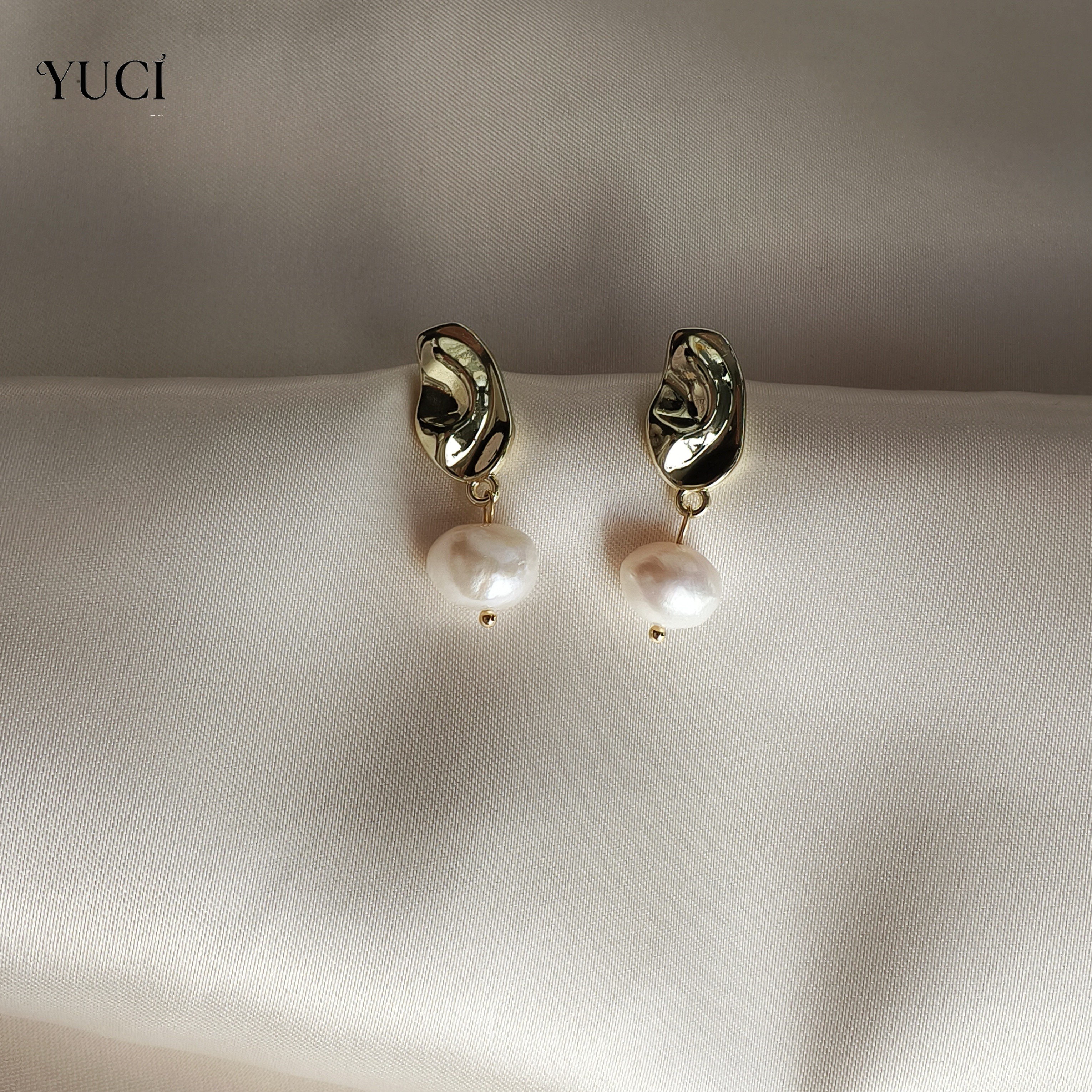 YUCI天然淡水巴洛克珍珠耳环金属