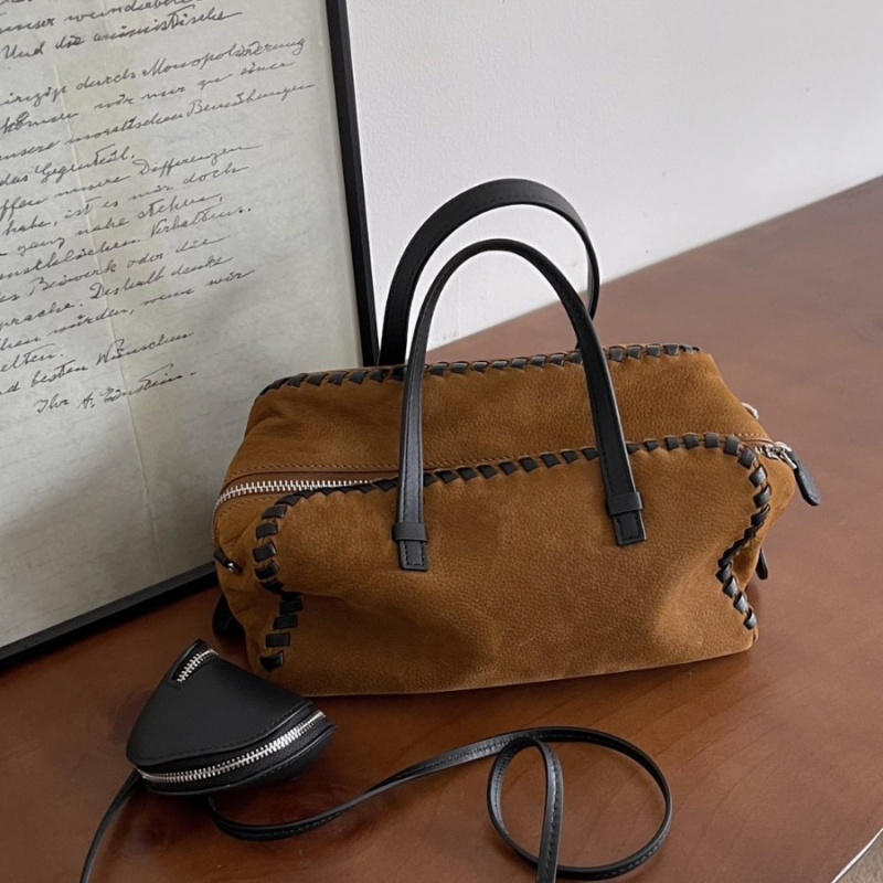 小众设计枕头包女新款复古牛皮蛇