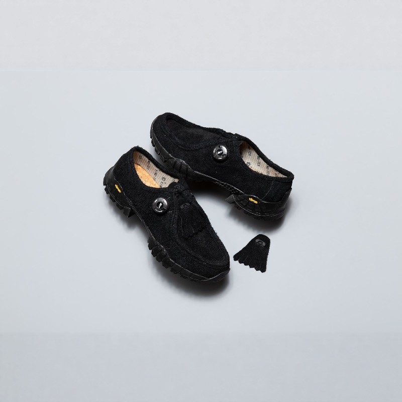 PLAYGROUND旋钮麂皮户外运动鞋