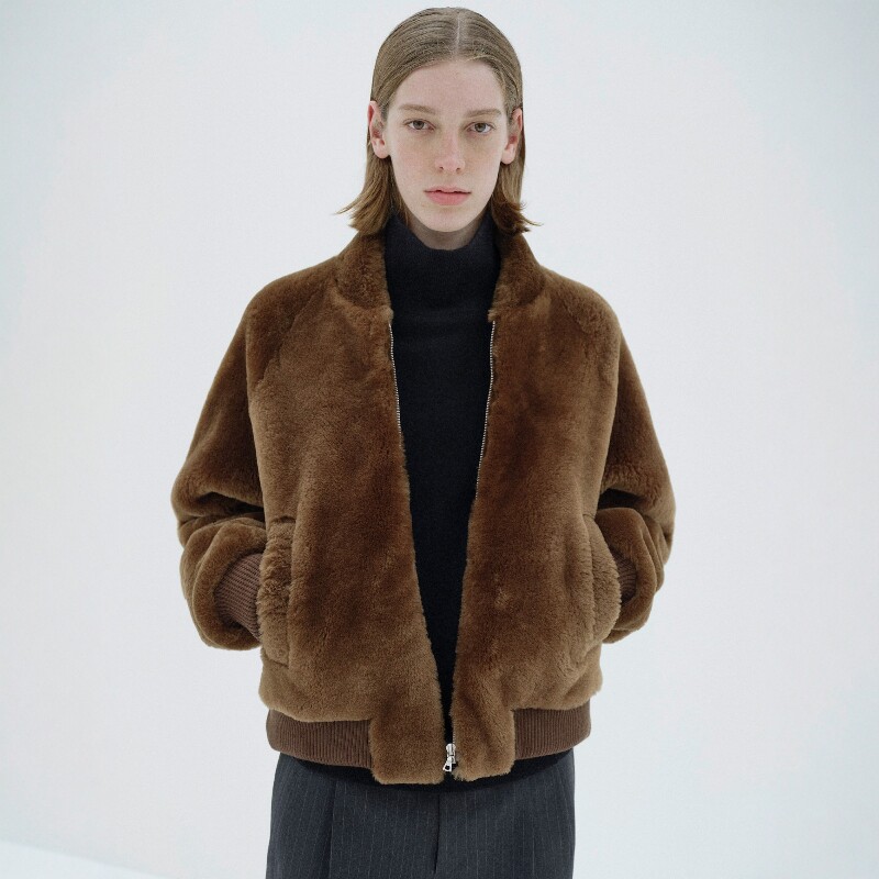 AURALEE MERINO MOUTON BLOUSON 25AW土耳其绵羊拉链短款皮草夹克