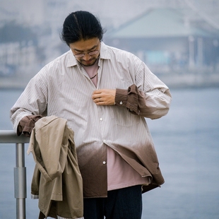 nanamica Regular Collar Wind Shirt25SS渐变染色竖条纹长袖衬衫