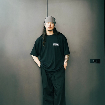 COOTIE轻量速干弹力宽松短袖T恤