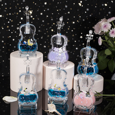 水晶小提琴摆件创意宇航员发光入油卡通节日桌面网红饰品音乐礼品