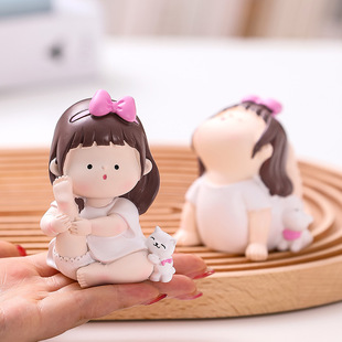 办公室桌面瑜伽女孩摆件女生工位解压治愈情系可爱车载内小装饰品