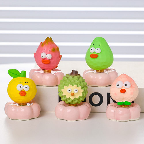 木雕风水果派对转转摆件卡通搞怪爆眼桃子公仔创意桌面装饰品礼物