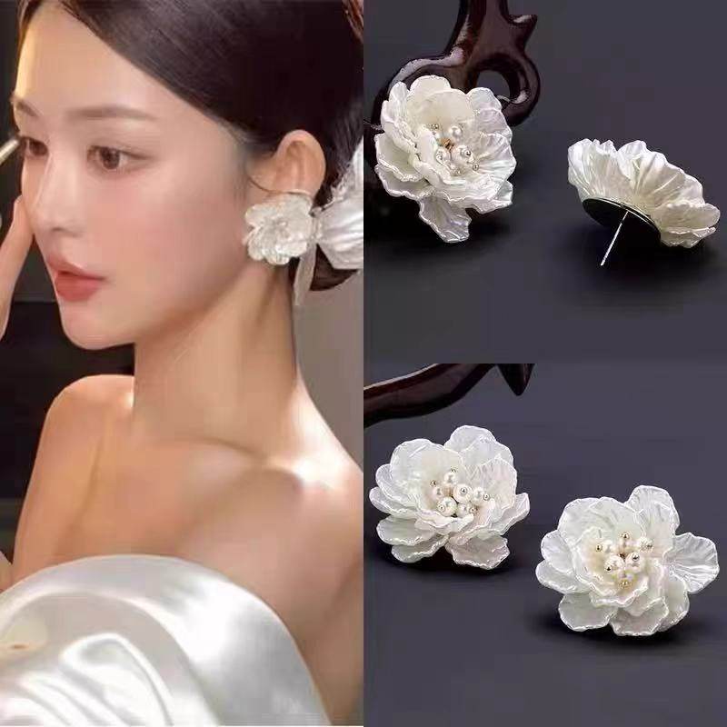 新款法式优雅复古花朵耳钉手工串珠气质耳饰影楼写真日常配饰,饰品/流行首饰/时尚饰品新,耳钉,淘宝优惠券,粉丝福利购,淘宝优惠卷