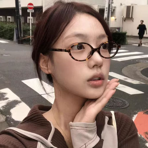 张元英同款书呆子宅女近视眼镜框