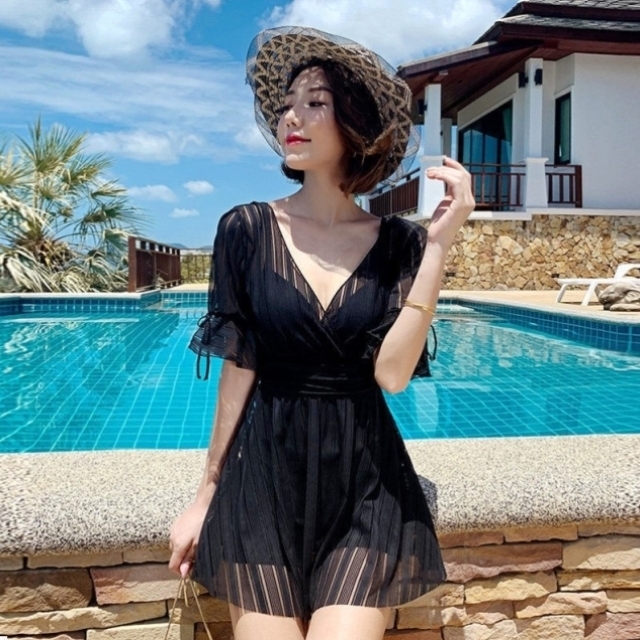 女士高颜值泳衣女款水上乐园保守又好看的泳衣女高级感遮肚子温泉