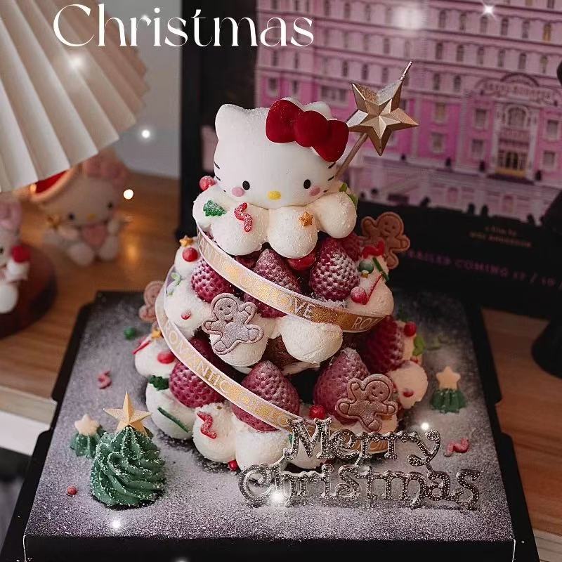 佳妍同款hellokitty新年草莓塔蛋糕装饰软胶kt猫许愿树装扮摆件