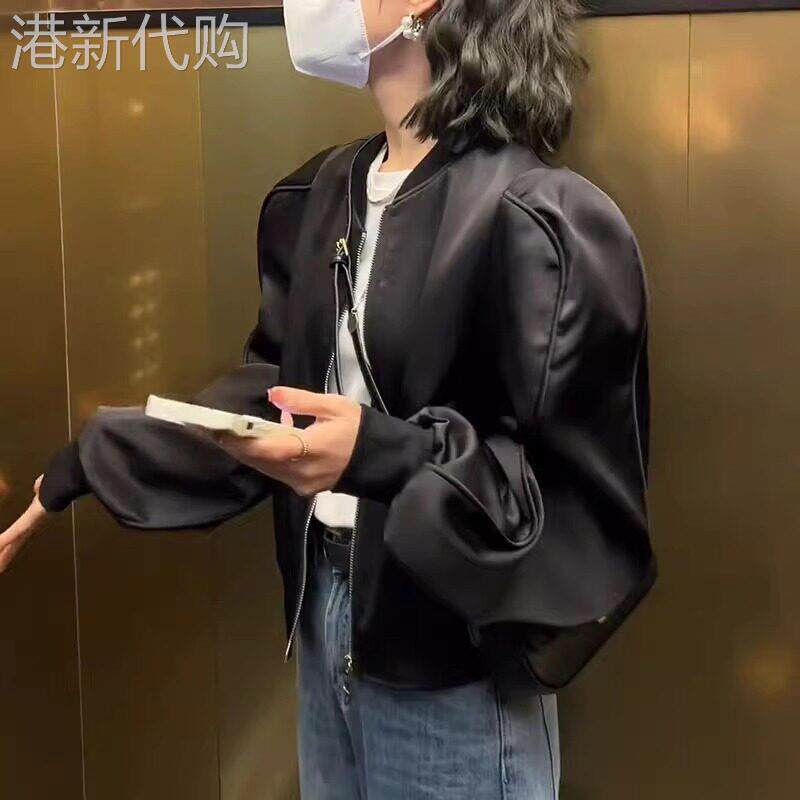 2026年春秋新款黑色短外套女韩国复古宽松设计感立领棒球服夹克衫
