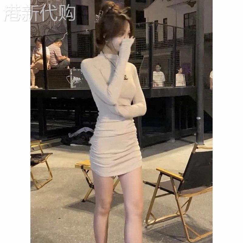 辣妹镂空半高领连衣裙女春秋季新款加绒短裙褶皱显瘦打底包臀裙子