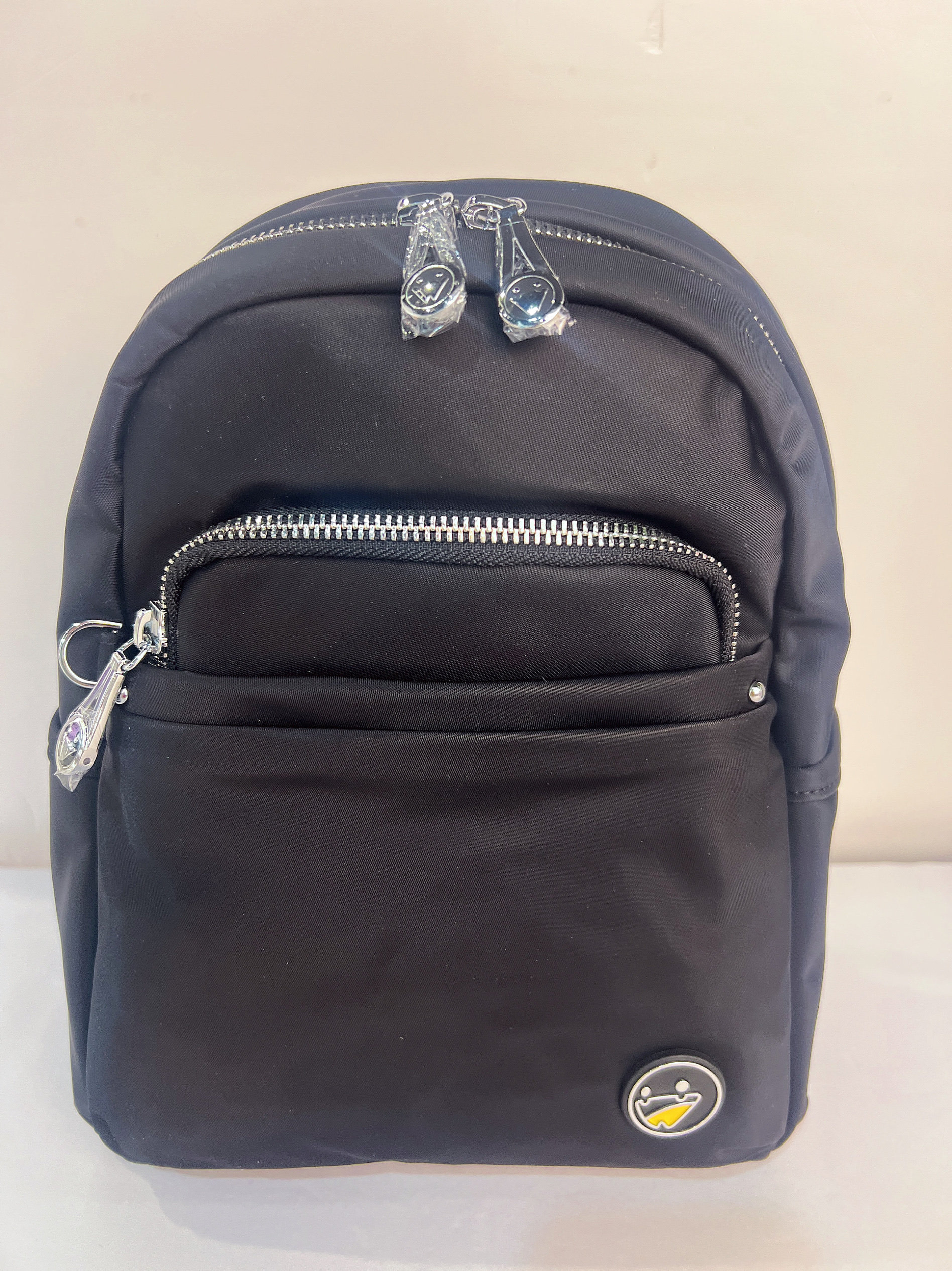 威尔逊双肩包女防水布尼龙帆布背包潮高端女旅行包