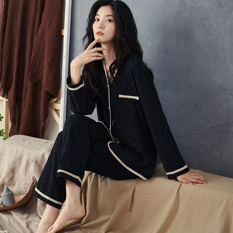 睡衣女春秋款长袖奢华显瘦家居服