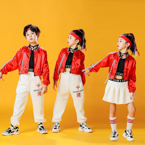 男女中国风舞蹈服小学生运动会