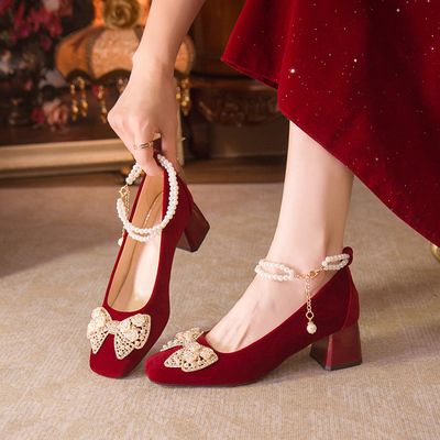 红色玛丽珍婚鞋秀禾婚纱高跟鞋
